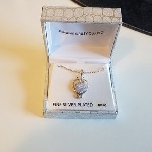 NIB Kholes Fine Silver Plated Genuine Drusy Quartz Heart Necklace READ